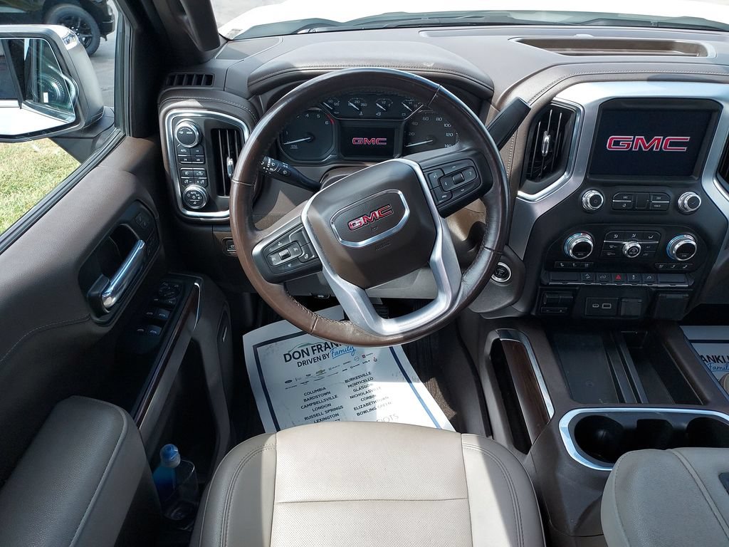 Used 2022 GMC Sierra 1500 SLT AWD/4WD image 16