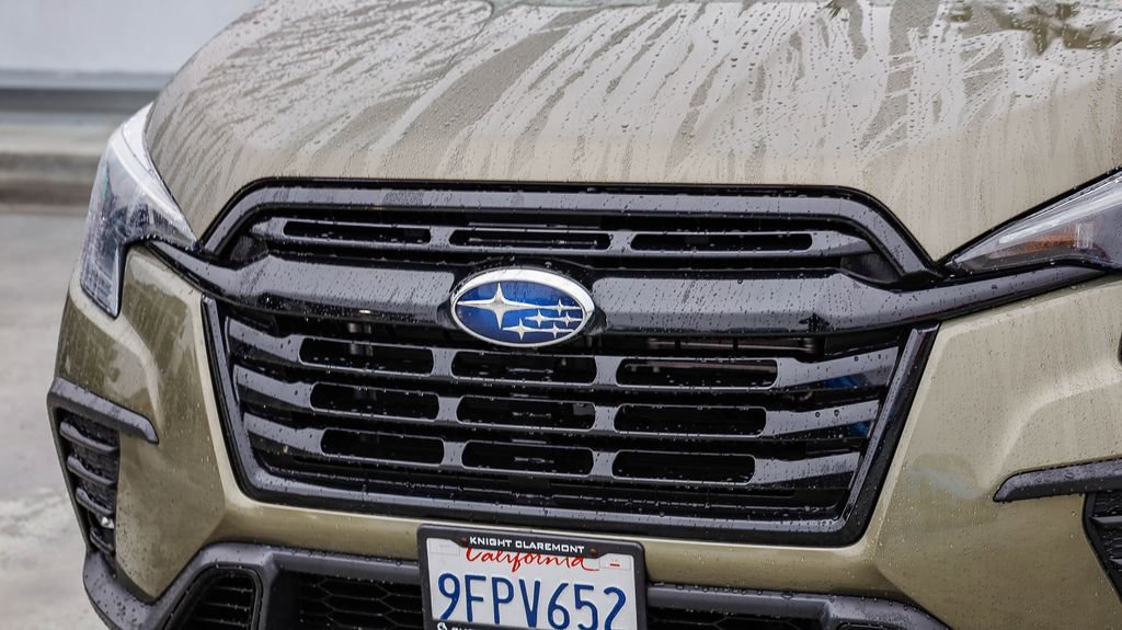 Used 2023 Subaru Ascent Onyx Edition image 6