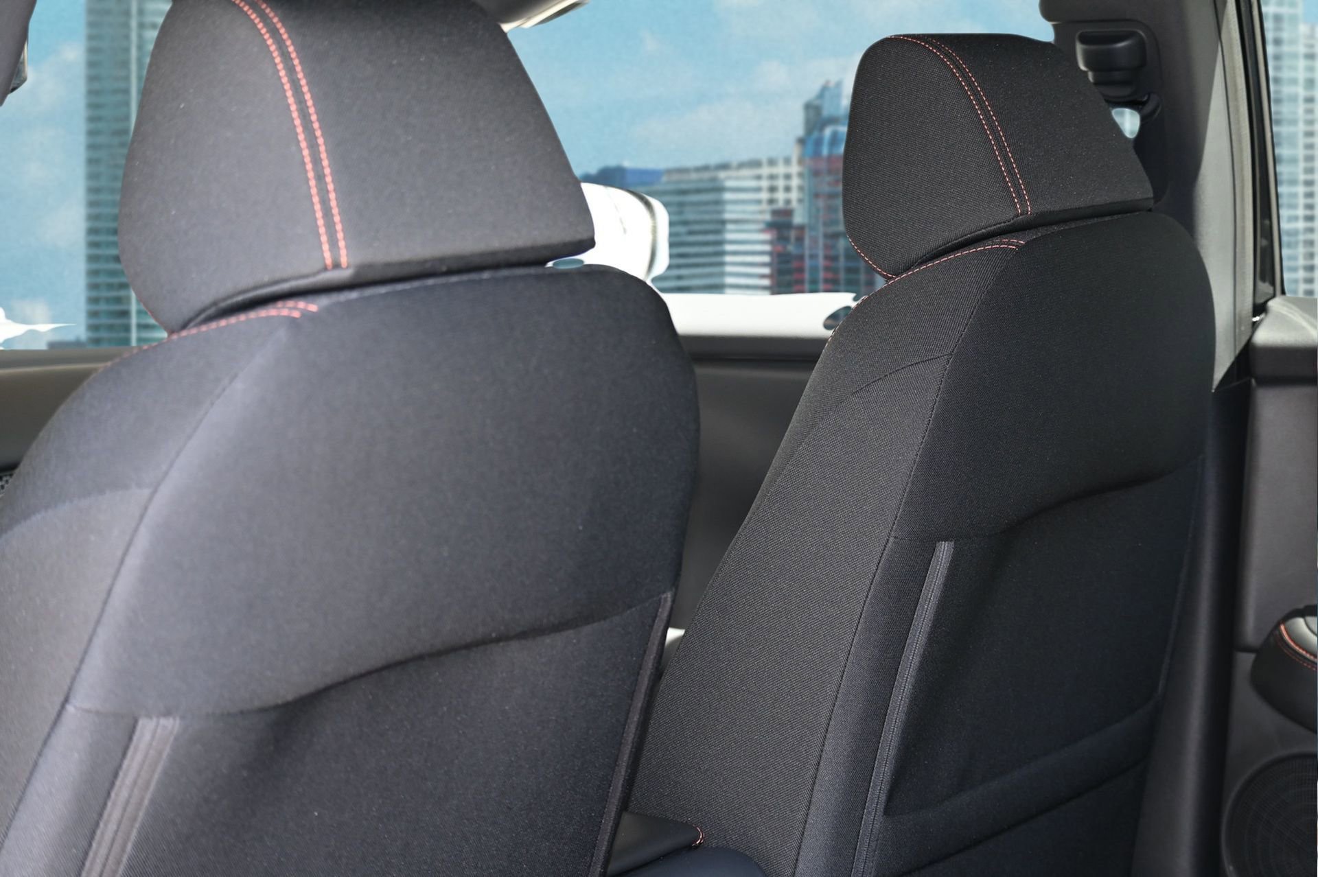 New 2026 Honda HR-V Sport image 18