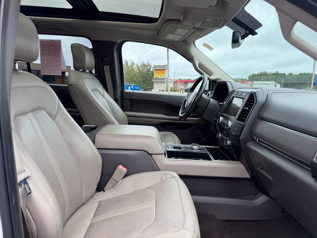 Used 2019 Ford Expedition Limited RWD image 34