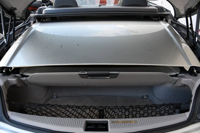 Used 2004 Lexus SC 430 Convertible image 21