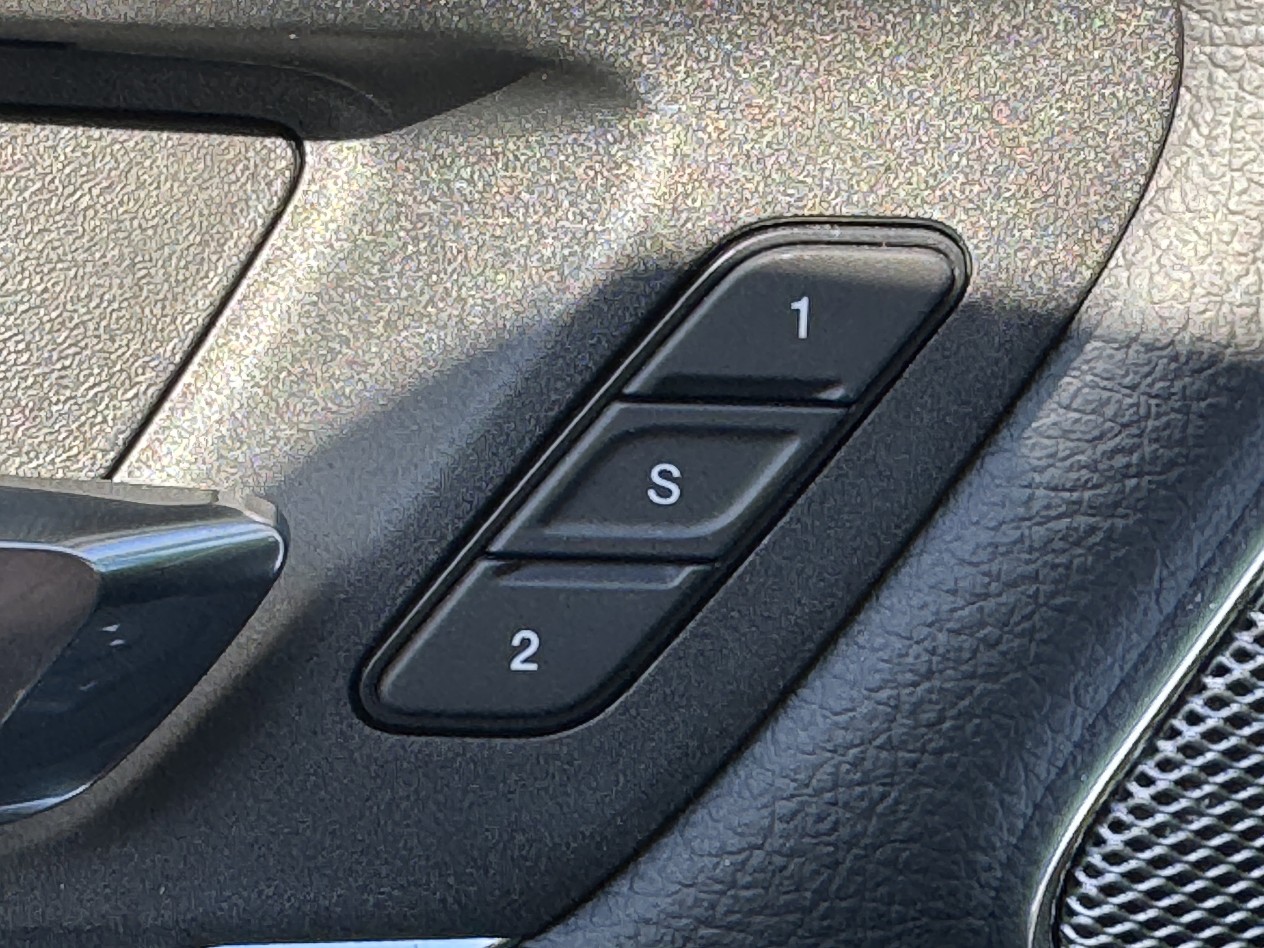 New 2026 RAM 1500 Laramie w/ Night Edition image 16