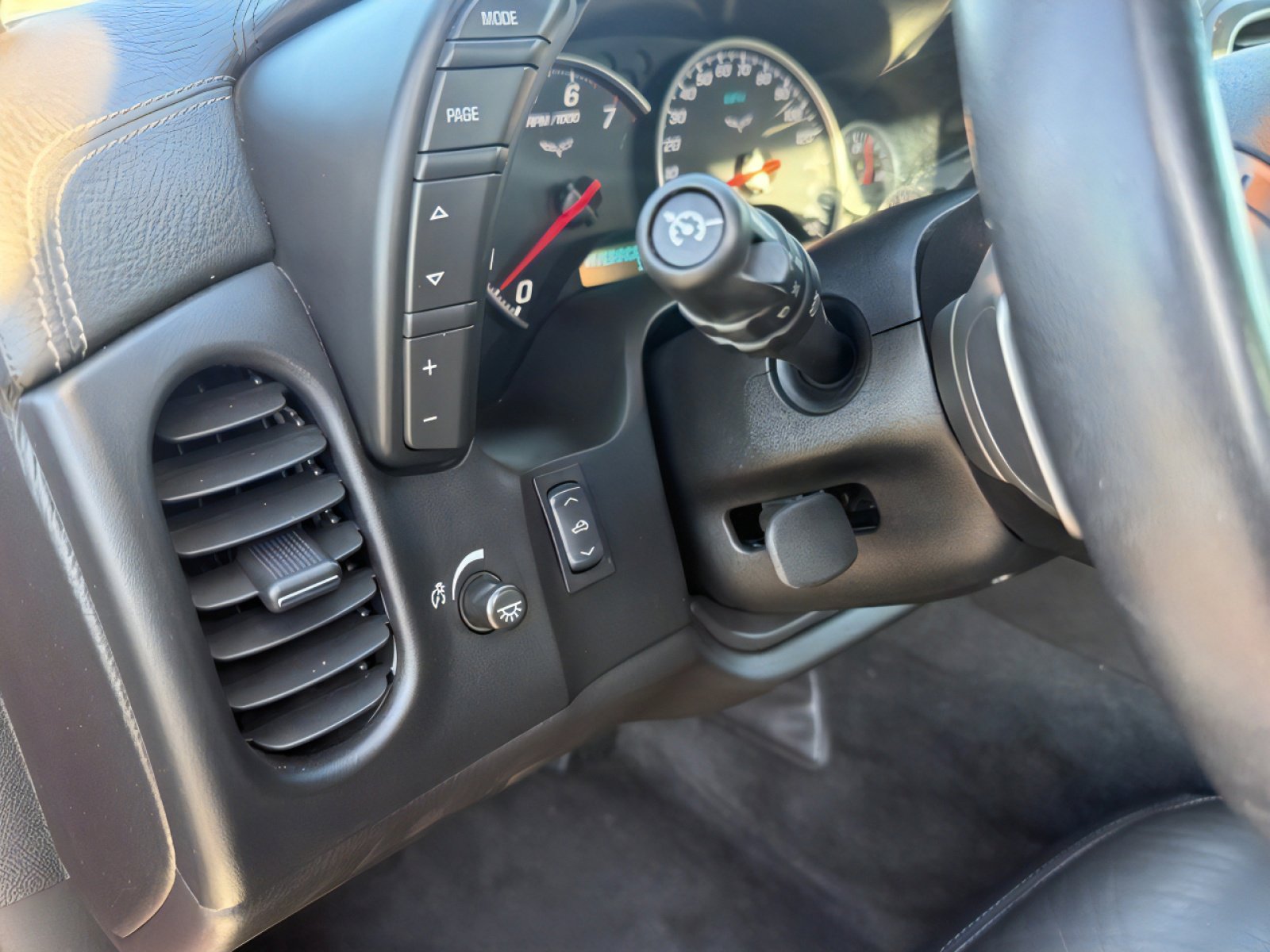 Used 2009 Chevrolet Corvette Convertible w/ Preferred Equipment Group image 14