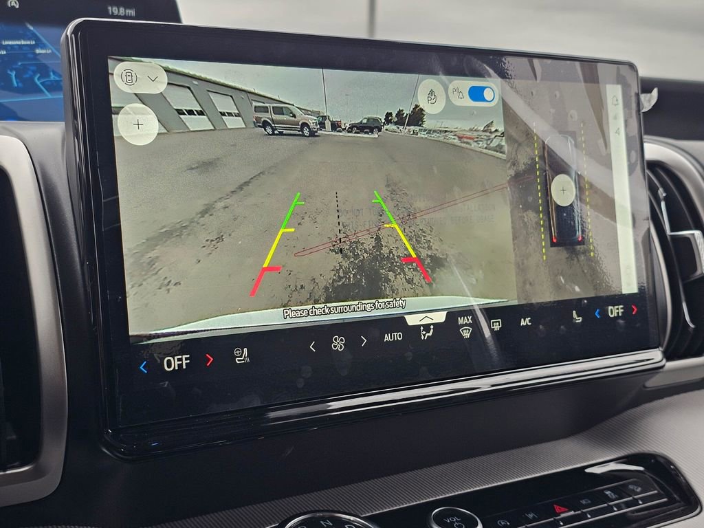 New 2026 Ford Expedition Active image 21