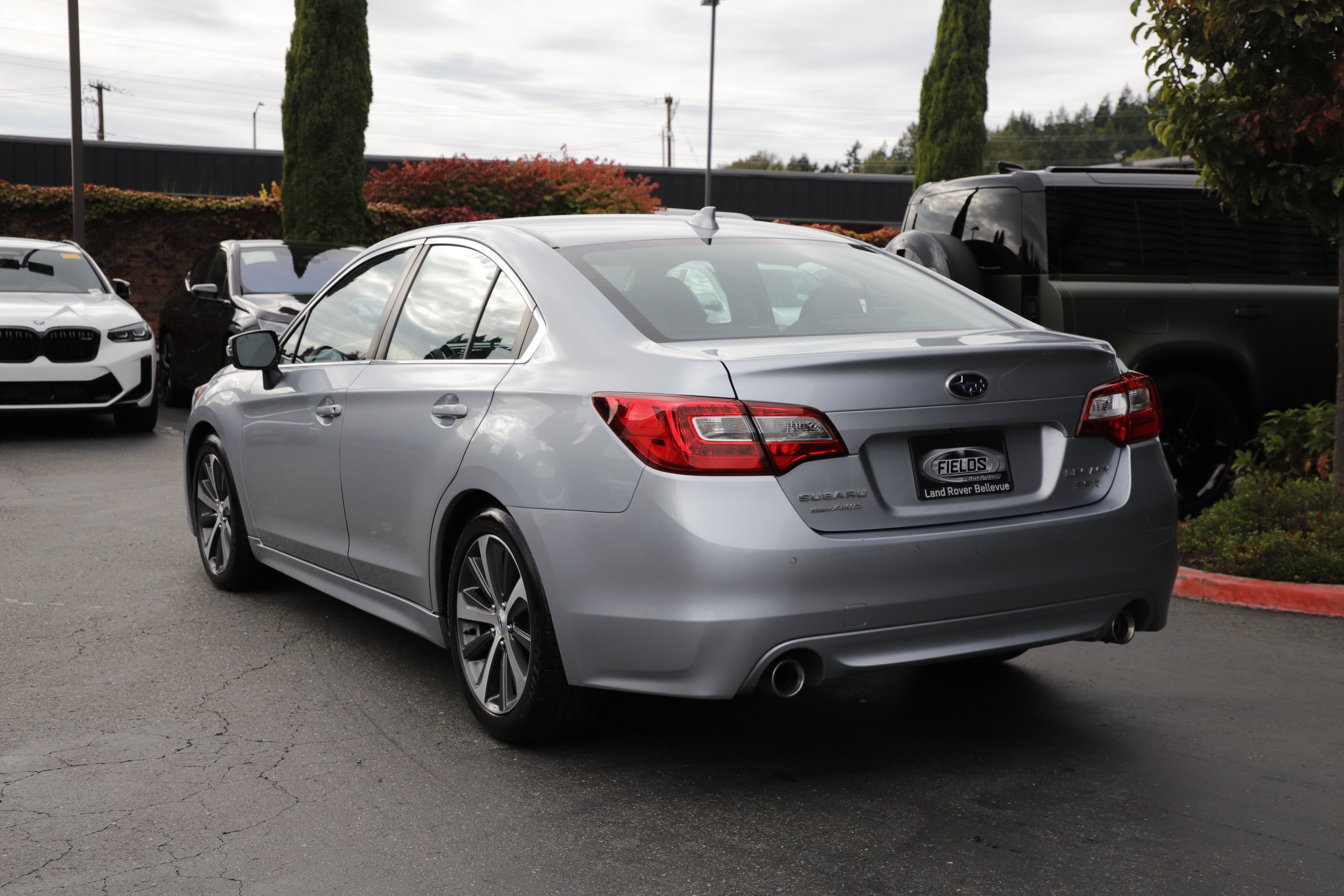 Used 2017 Subaru Legacy 3.6R Limited AWD/4WD image 8