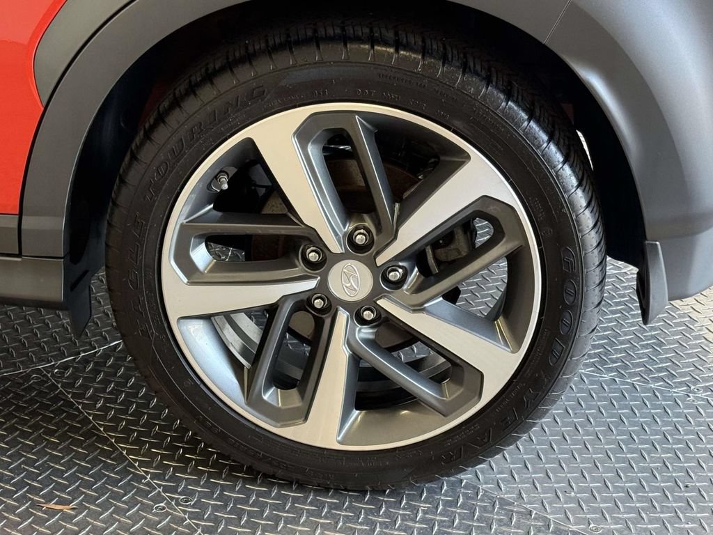 Used 2019 Hyundai Kona Ultimate FWD image 13