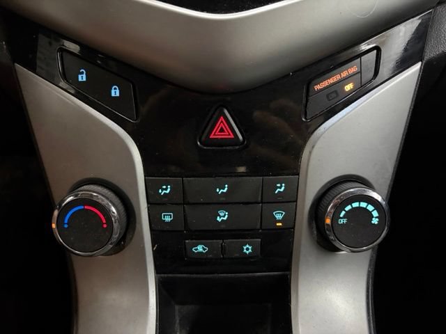 Used 2013 Chevrolet Cruze LT FWD image 29