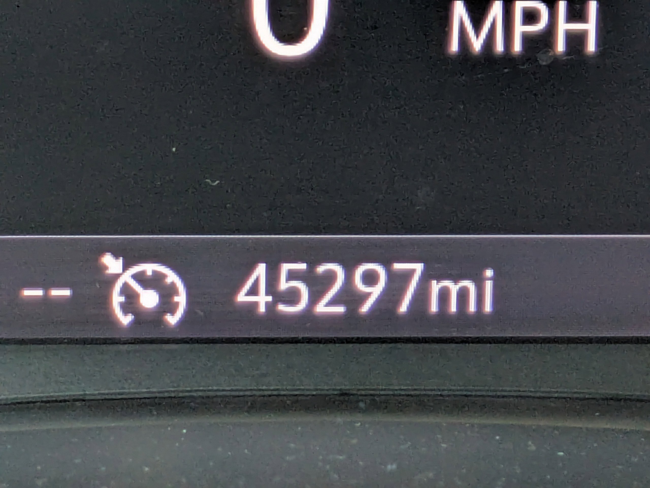 Used 2023 GMC Terrain SLT image 33