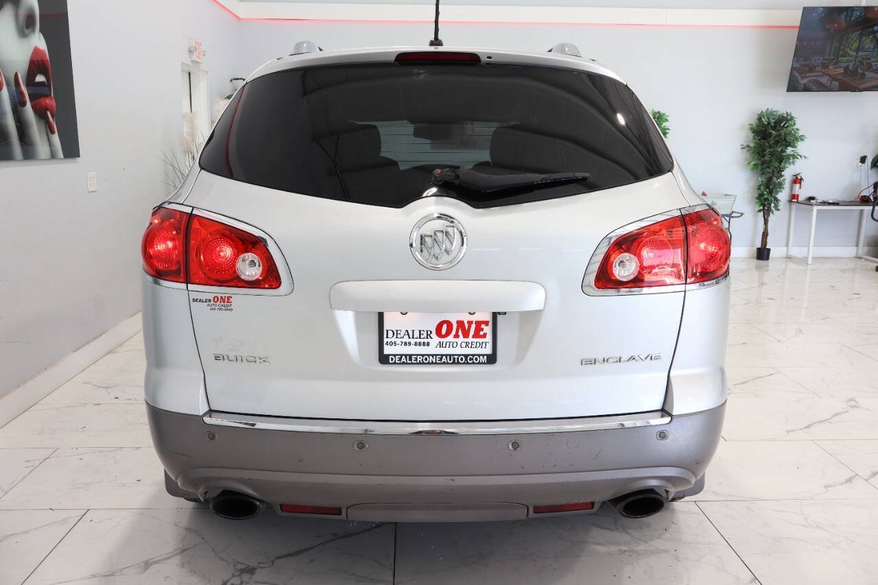 Used 2011 Buick Enclave CX w/ Driver Confidence Package AWD/4WD image 4