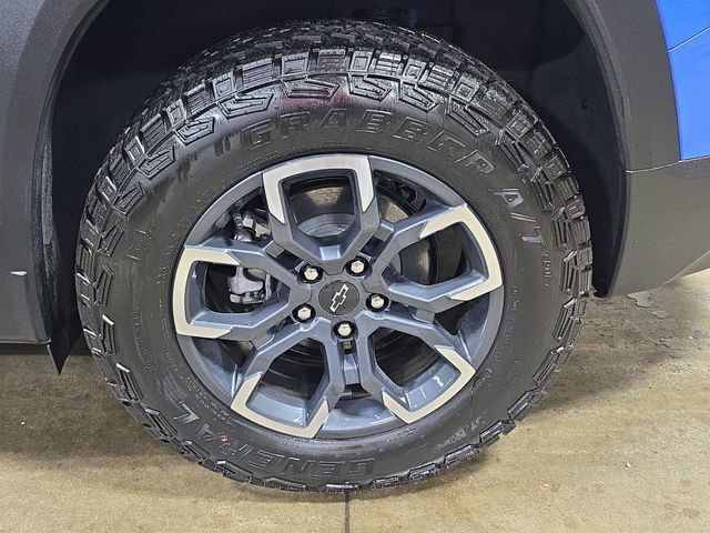 New 2026 Chevrolet Equinox ACTIV w/ Convenience Package III image 37