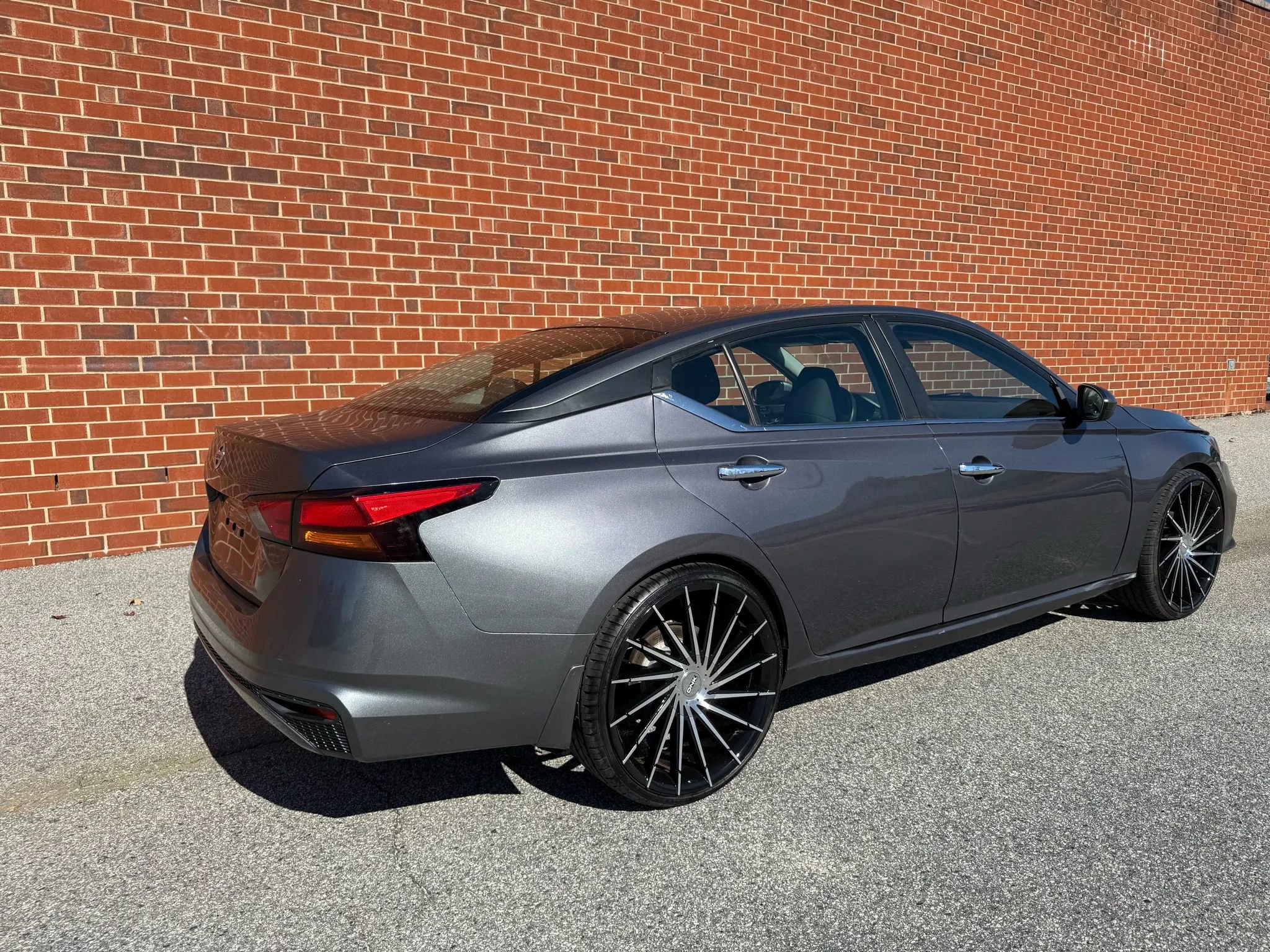 Used 2021 Nissan Altima 2.5 S image 11