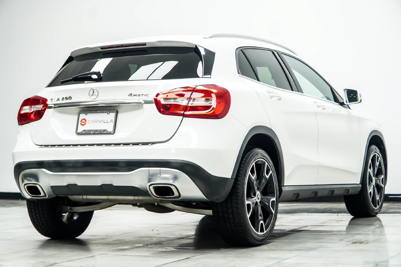 Used 2018 Mercedes-Benz GLA 250 4MATIC image 14