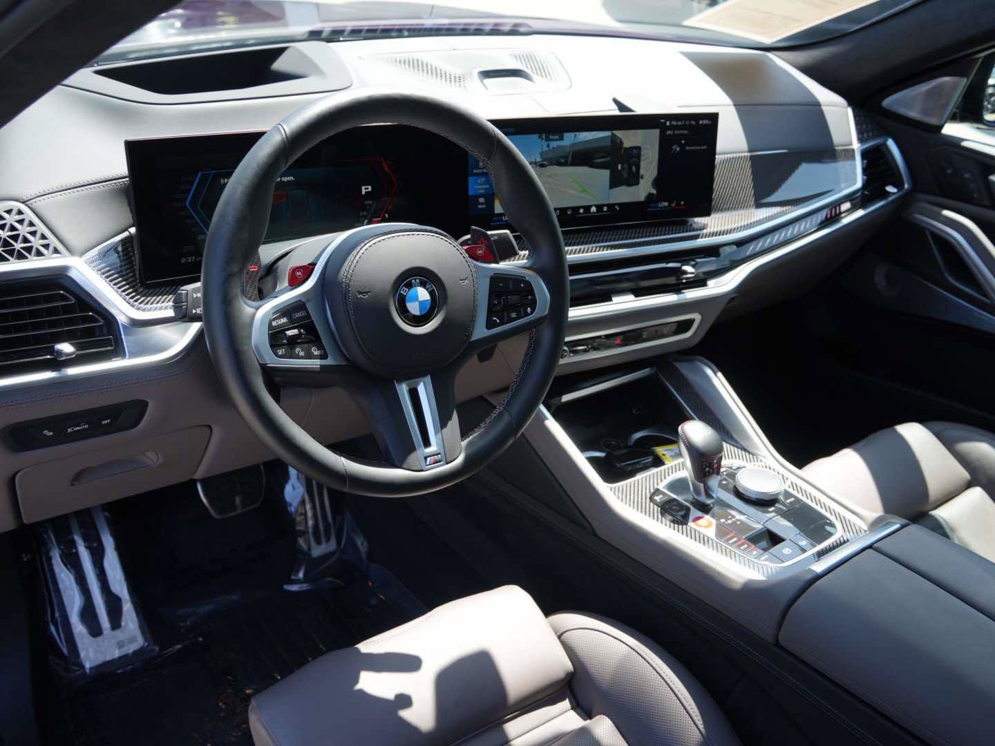 Used 2025 BMW X6 M Competition w/ Executive Package AWD/4WD image 15