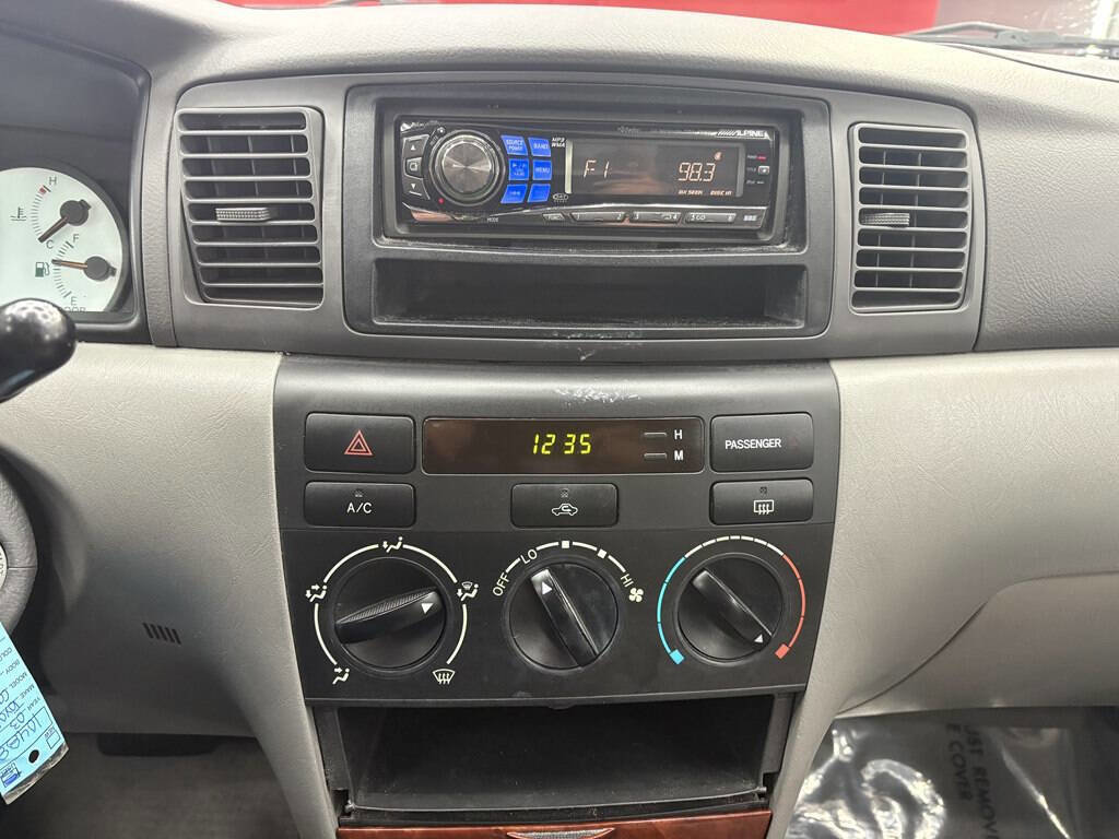 Used 2003 Toyota Corolla LE image 16