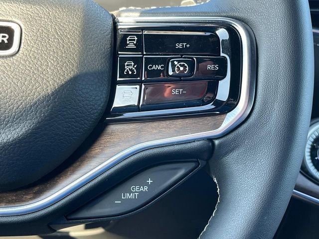 New 2024 Jeep Grand Wagoneer Series I w/ Flexible Seating Group image 18