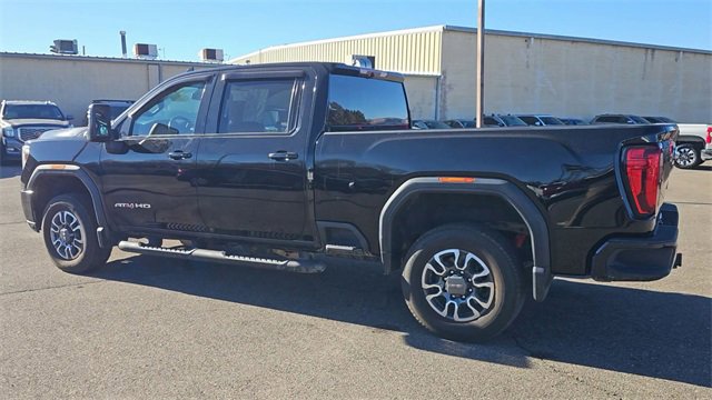 Used 2022 GMC Sierra 2500 AT4 w/ Gooseneck/5TH Wheel Package image 6