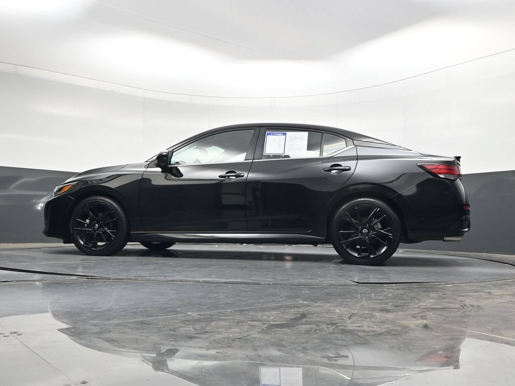 Used 2025 Nissan Sentra SR w/ Midnight Edition FWD image 43