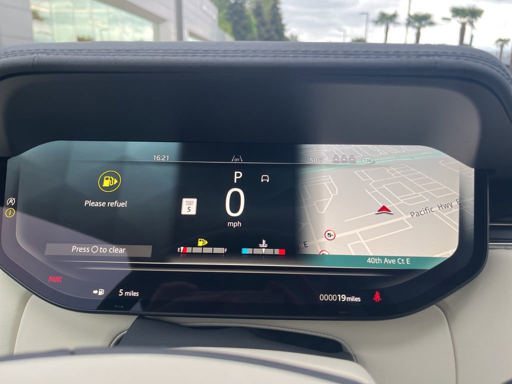 New 2026 Land Rover Range Rover SE AWD/4WD image 26