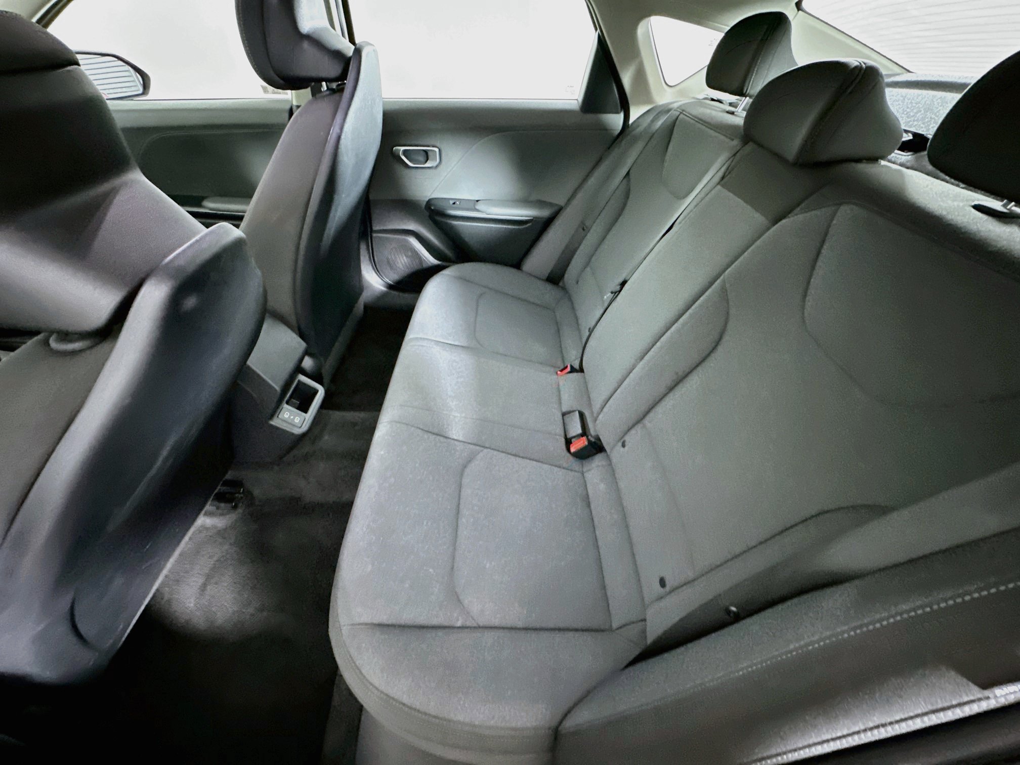 Used 2025 Kia K4 FWD image 27