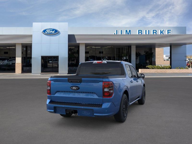 New 2025 Ford Maverick Lobo image 8