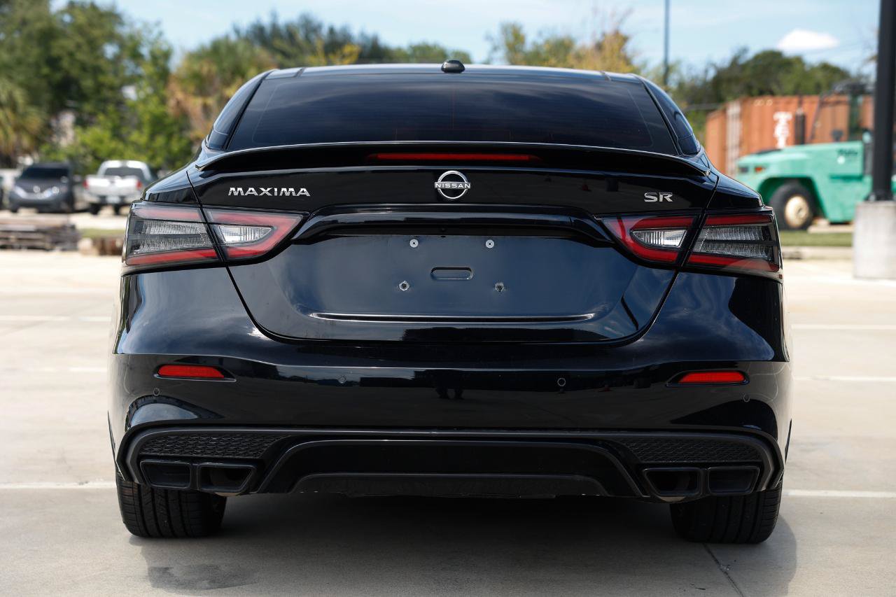 Used 2023 Nissan Maxima SR w/ Sport Mat Group FWD image 7
