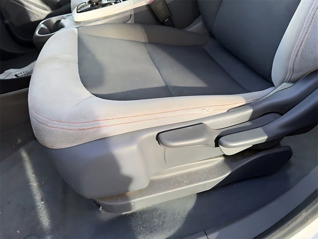 Used 2020 Chevrolet Bolt LT image 14