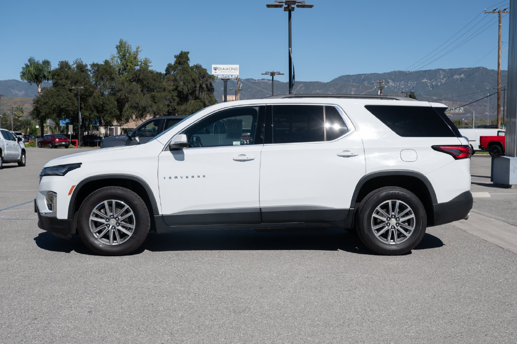 Used 2023 Chevrolet Traverse LT FWD image 7