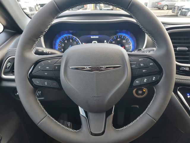 New 2026 Chrysler Pacifica Select w/ S Appearance Package image 22