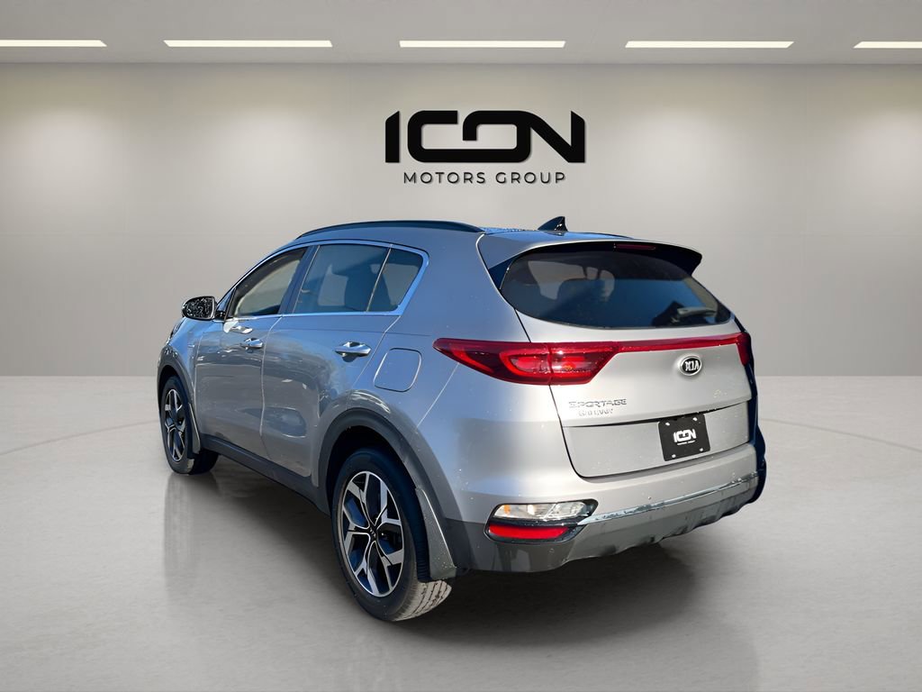 Used 2022 Kia Sportage EX w/ EX Technology Package image 3