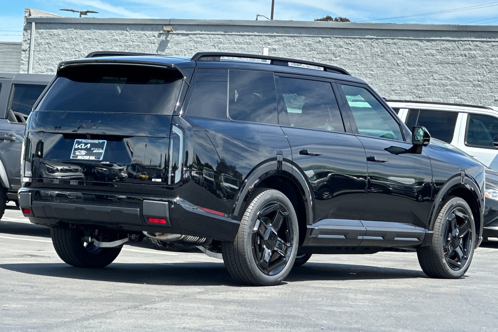 New 2027 Kia Telluride SX X-Line w/ Towing Package AWD/4WD image 4