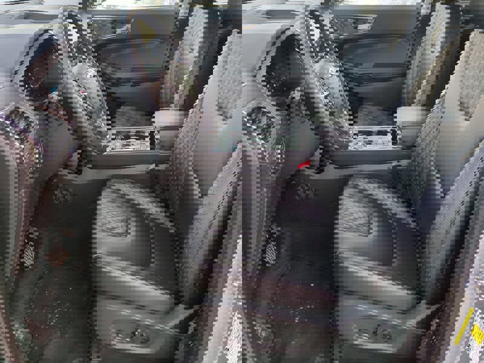 Used 2024 Ford Edge Titanium image 16