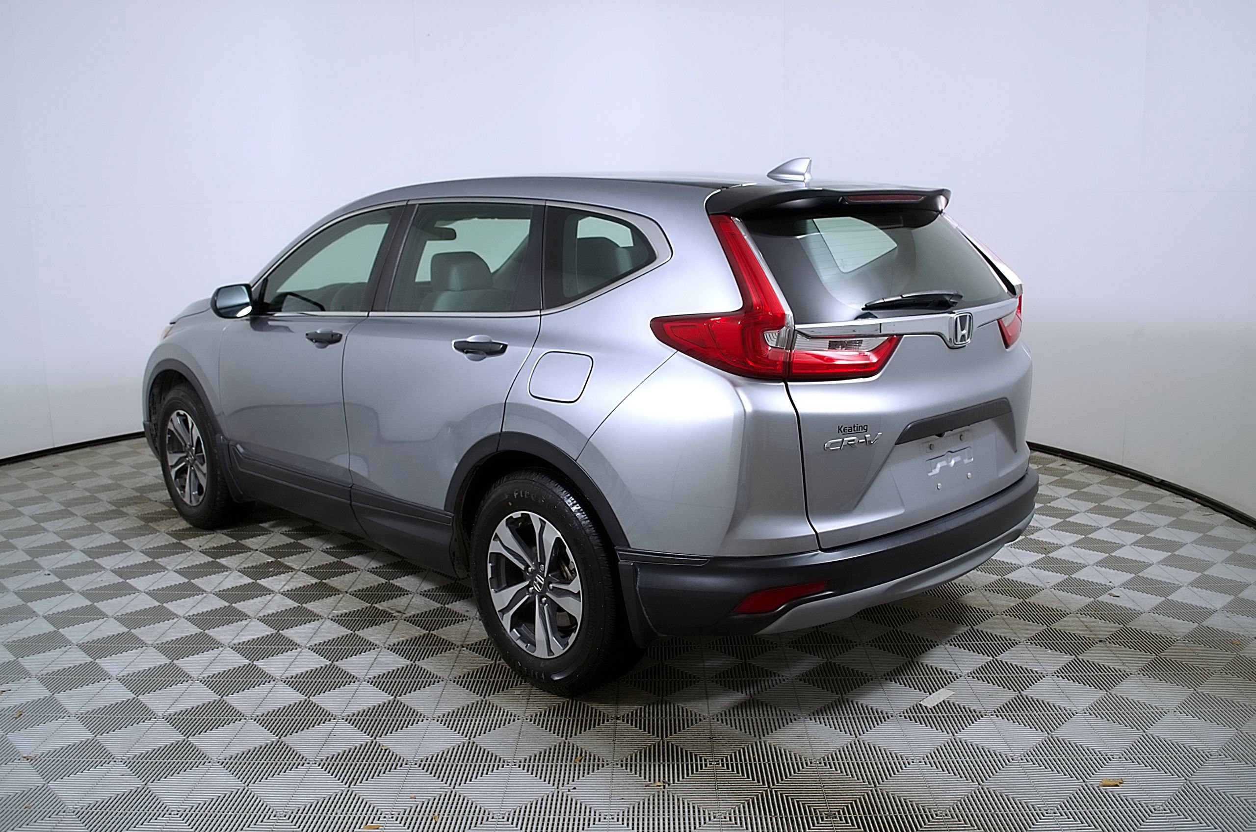 Used 2018 Honda CR-V LX image 9