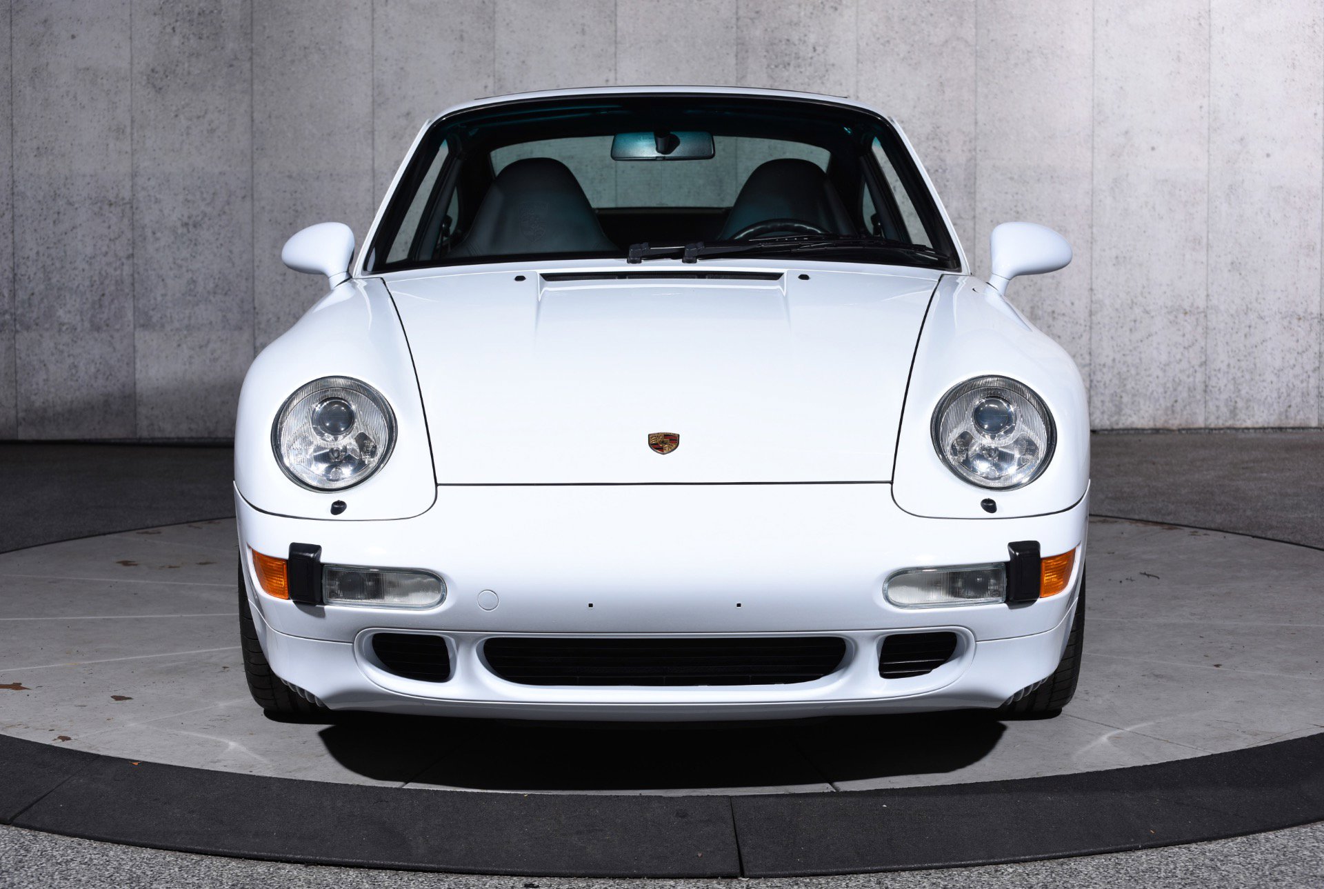 Used 1998 Porsche 911 Carrera S image 9