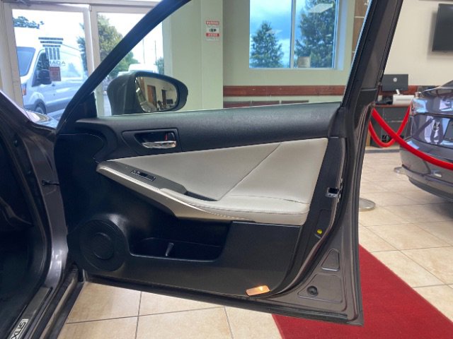 Used 2015 Lexus IS 250 AWD w/ F-Sport Package image 12