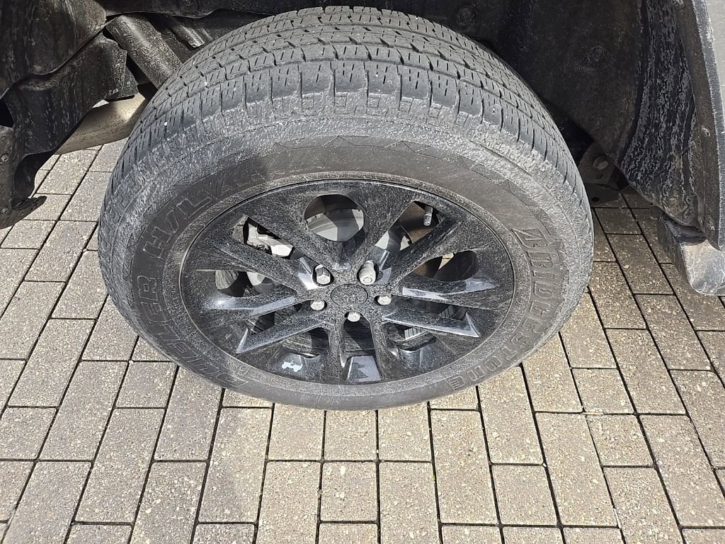 Used 2023 Jeep Wrangler Altitude image 12