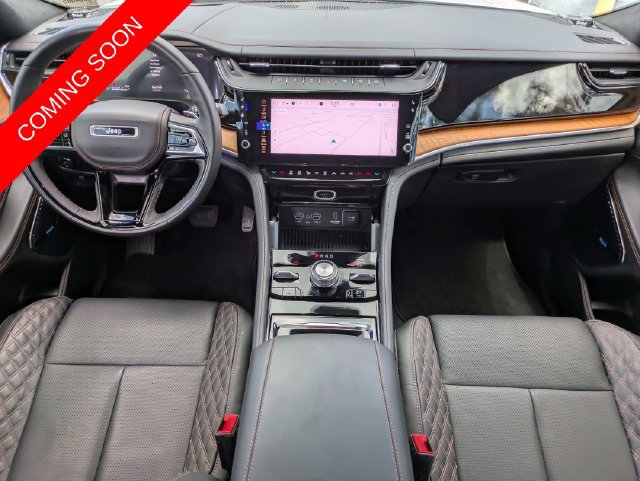 Certified 2026 Jeep Grand Cherokee Summit w/ Obsidian Package AWD/4WD image 14