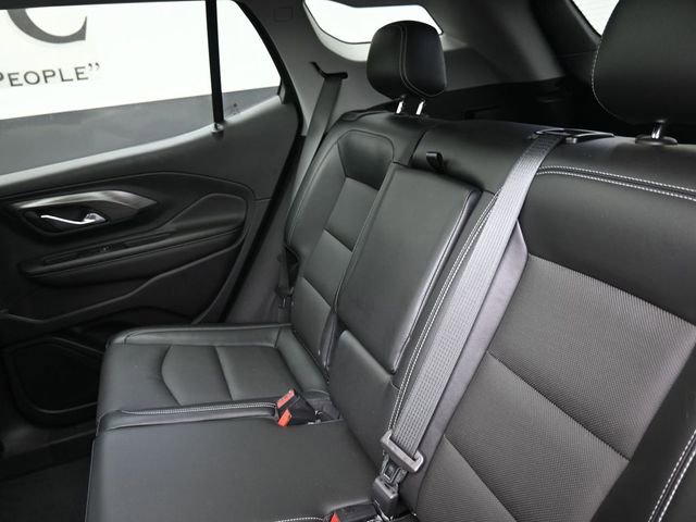 Used 2023 GMC Terrain SLT w/ Infotainment Package II image 20
