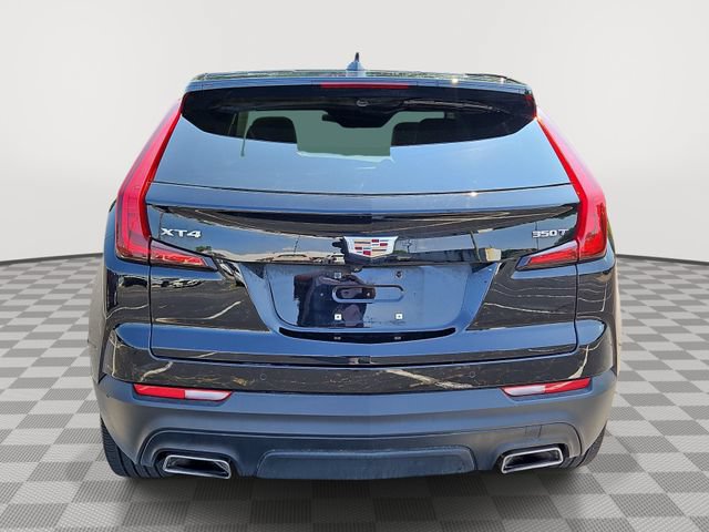 Certified 2022 Cadillac XT4 Luxury w/ Cold Weather Package FWD image 5