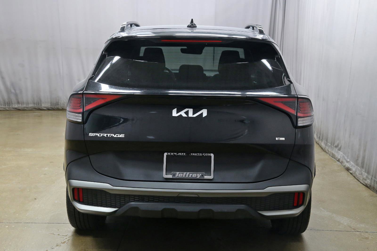 Used 2023 Kia Sportage X-Line w/ X-Line Premium Package image 18