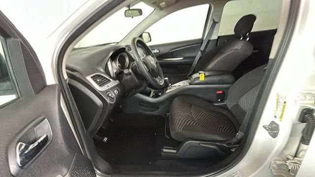 Used 2014 Dodge Journey SXT AWD/4WD image 12
