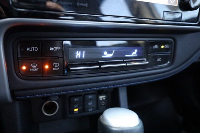 Used 2017 Toyota Corolla SE 50th Anniversary FWD image 29