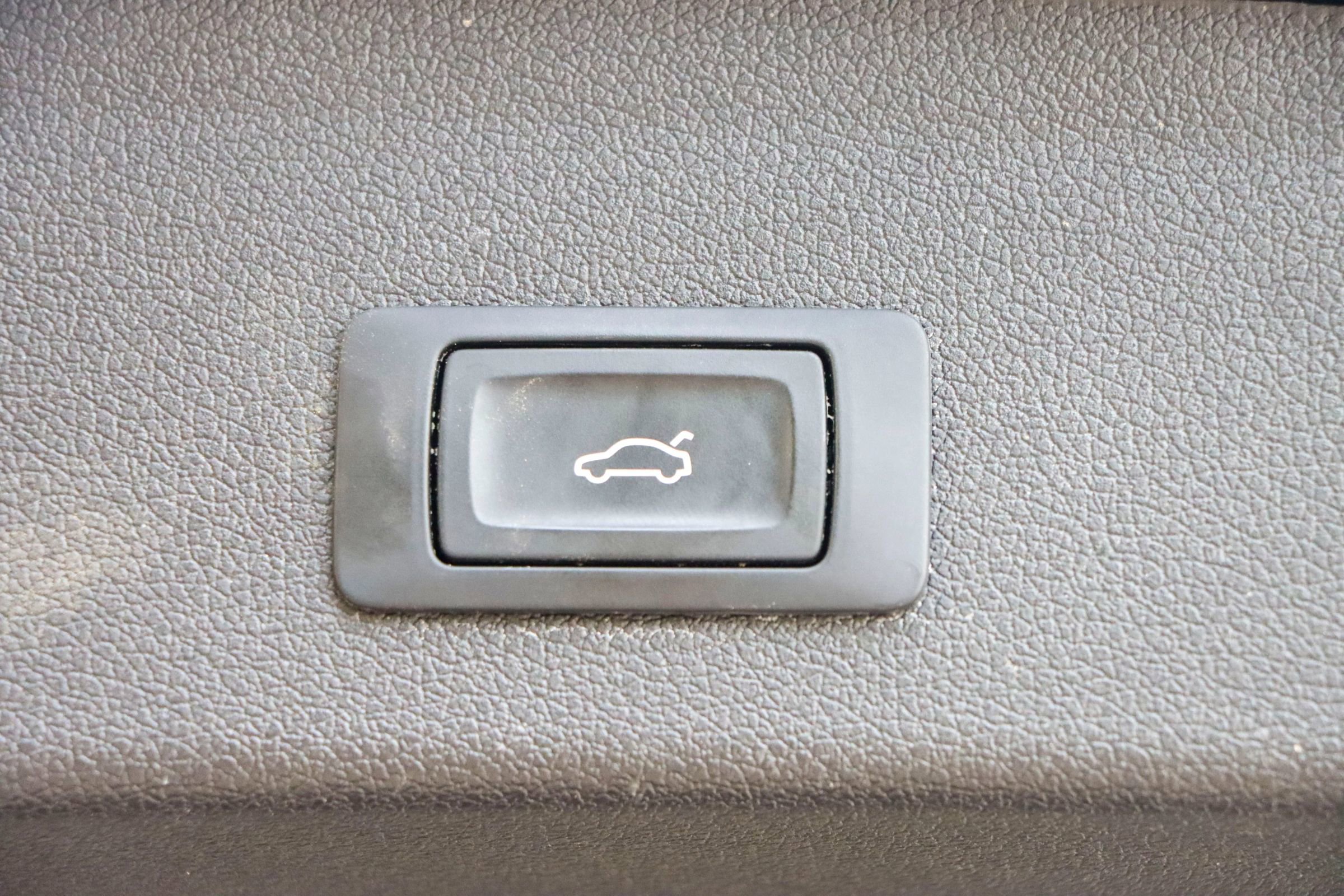 Used 2016 Audi Q5 2.0T Premium image 25