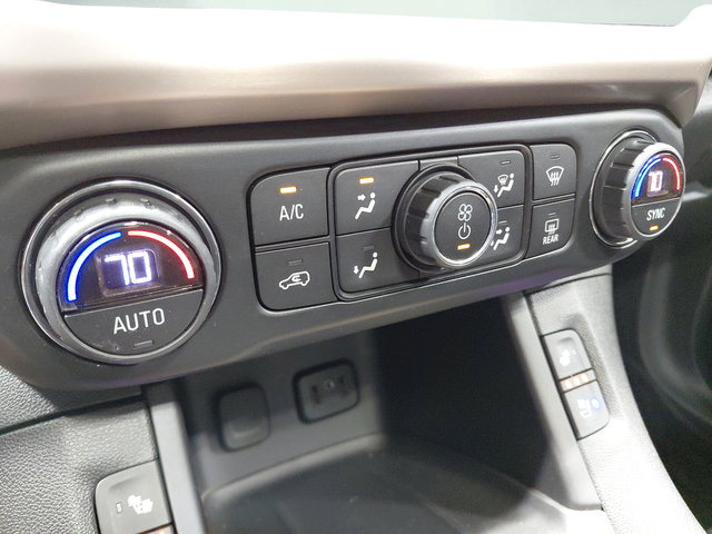 Certified 2019 GMC Acadia Denali w/ Technology Package AWD/4WD image 40