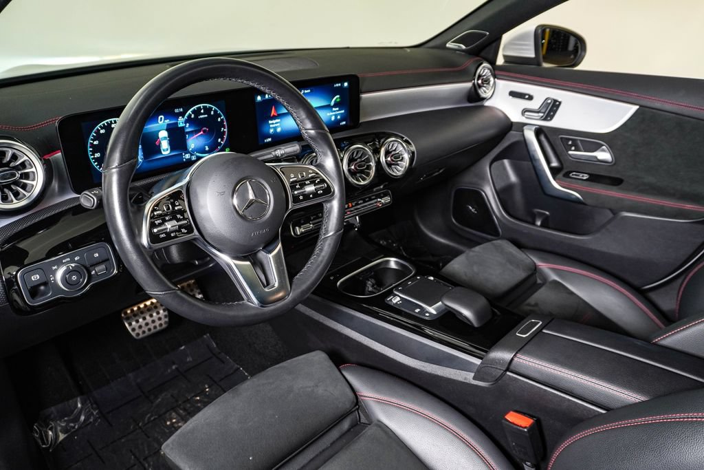 Used 2023 Mercedes-Benz CLA 250 4MATIC image 19