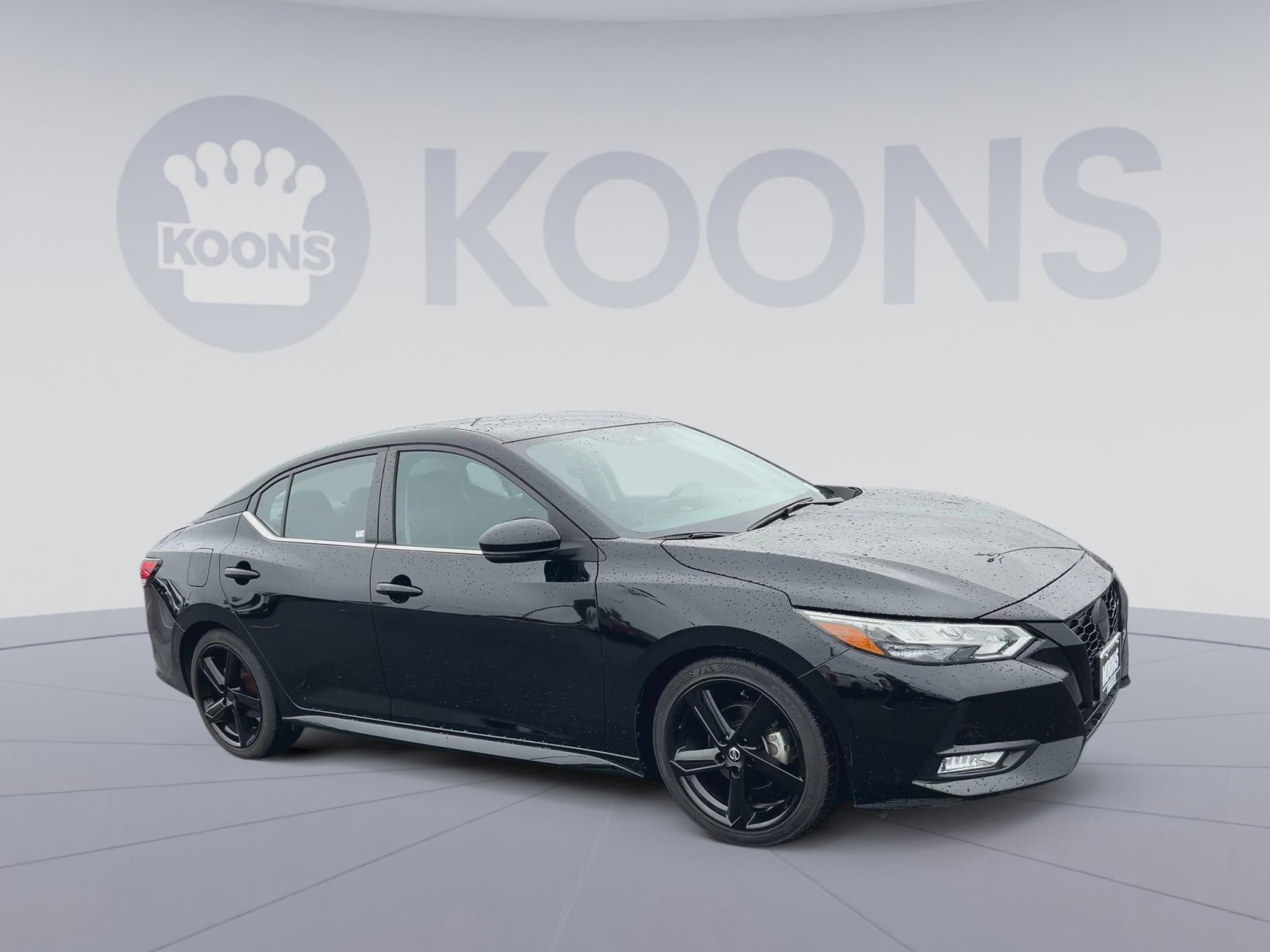 Used 2022 Nissan Sentra SR w/ Midnight Edition FWD image 2