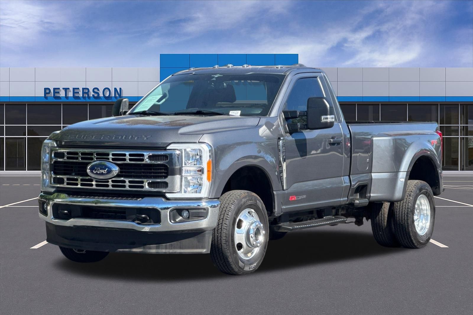Used 2023 Ford F350 XLT w/ FX4 Off-Road Package AWD/4WD image 9