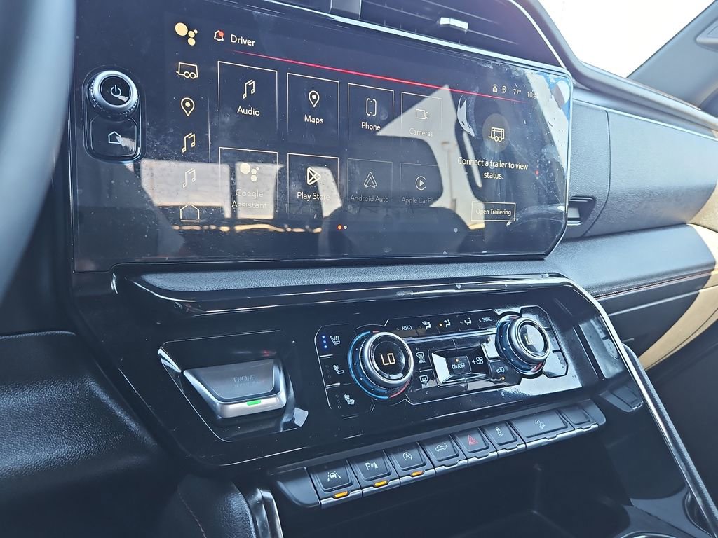 Used 2024 GMC Sierra 1500 AT4 w/ Technology Package image 17