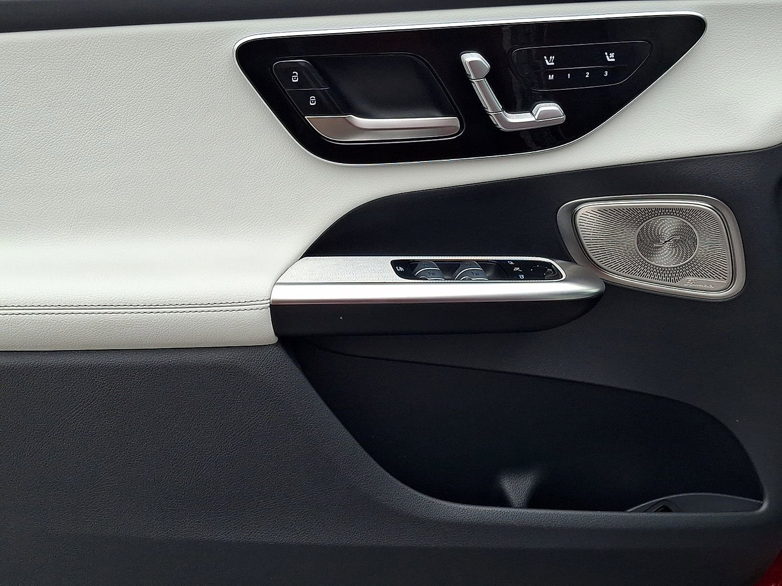 Certified 2024 Mercedes-Benz GLC 300 4MATIC image 12