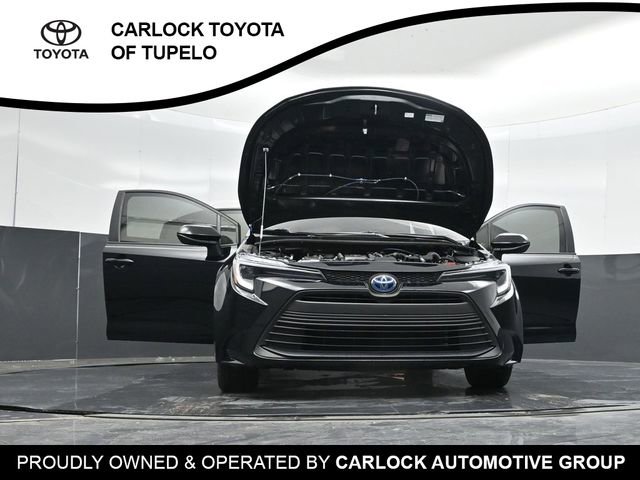 Used 2025 Toyota Corolla LE FWD image 57