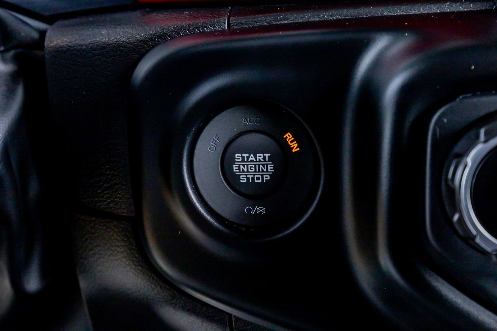 Used 2023 Jeep Gladiator Rubicon w/ LED Lighting Group image 23